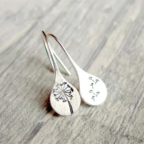 Auric™ | Vintage Silver Flower Earrings